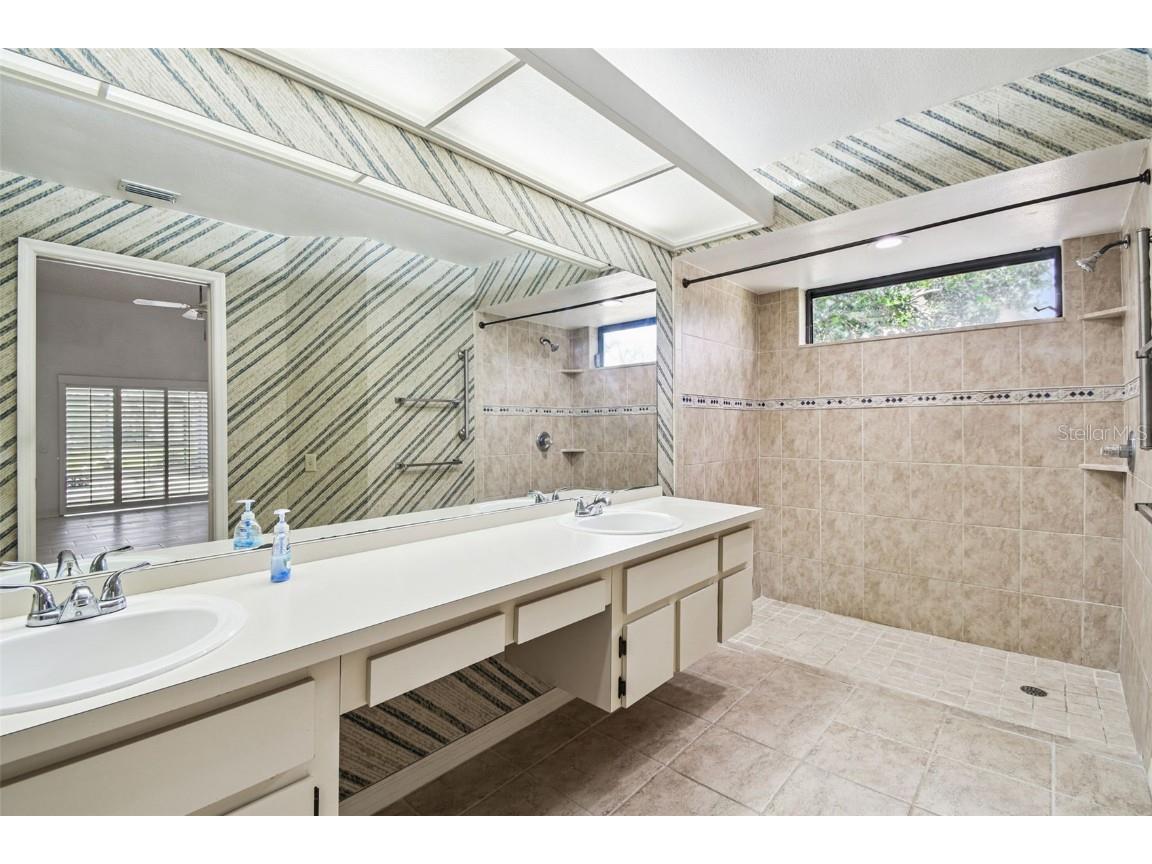 1905 Horseshoe Drive Plant City FL 33566 TB8435341 image29