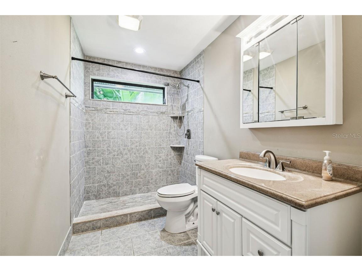 1905 Horseshoe Drive Plant City FL 33566 TB8435341 image37