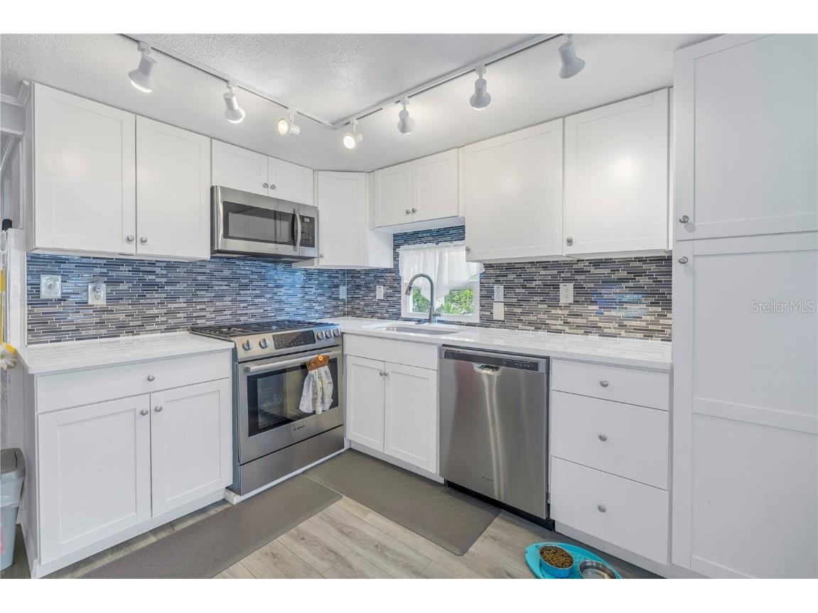 1905 Minnesota Avenue Bradenton FL 34207 A4627423 image12