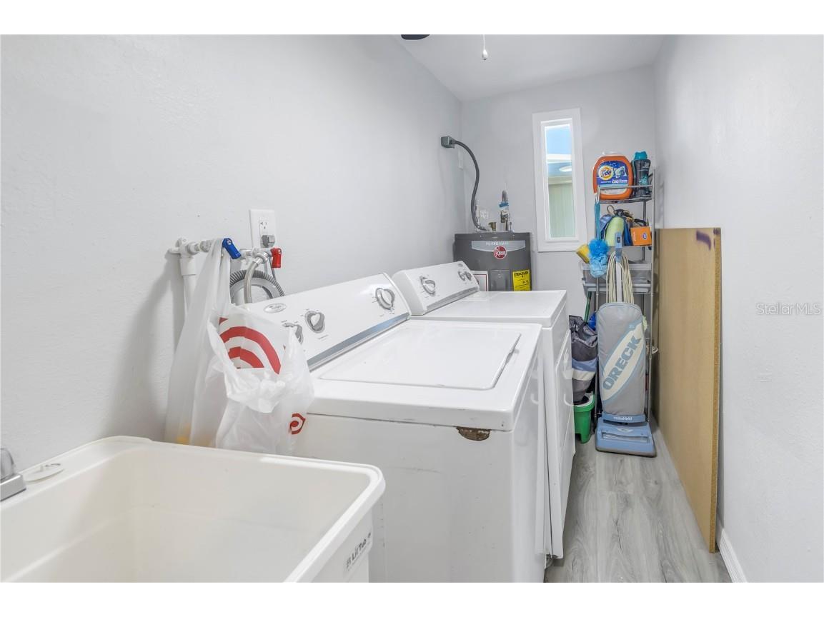 1905 Minnesota Avenue Bradenton FL 34207 A4627423 image24