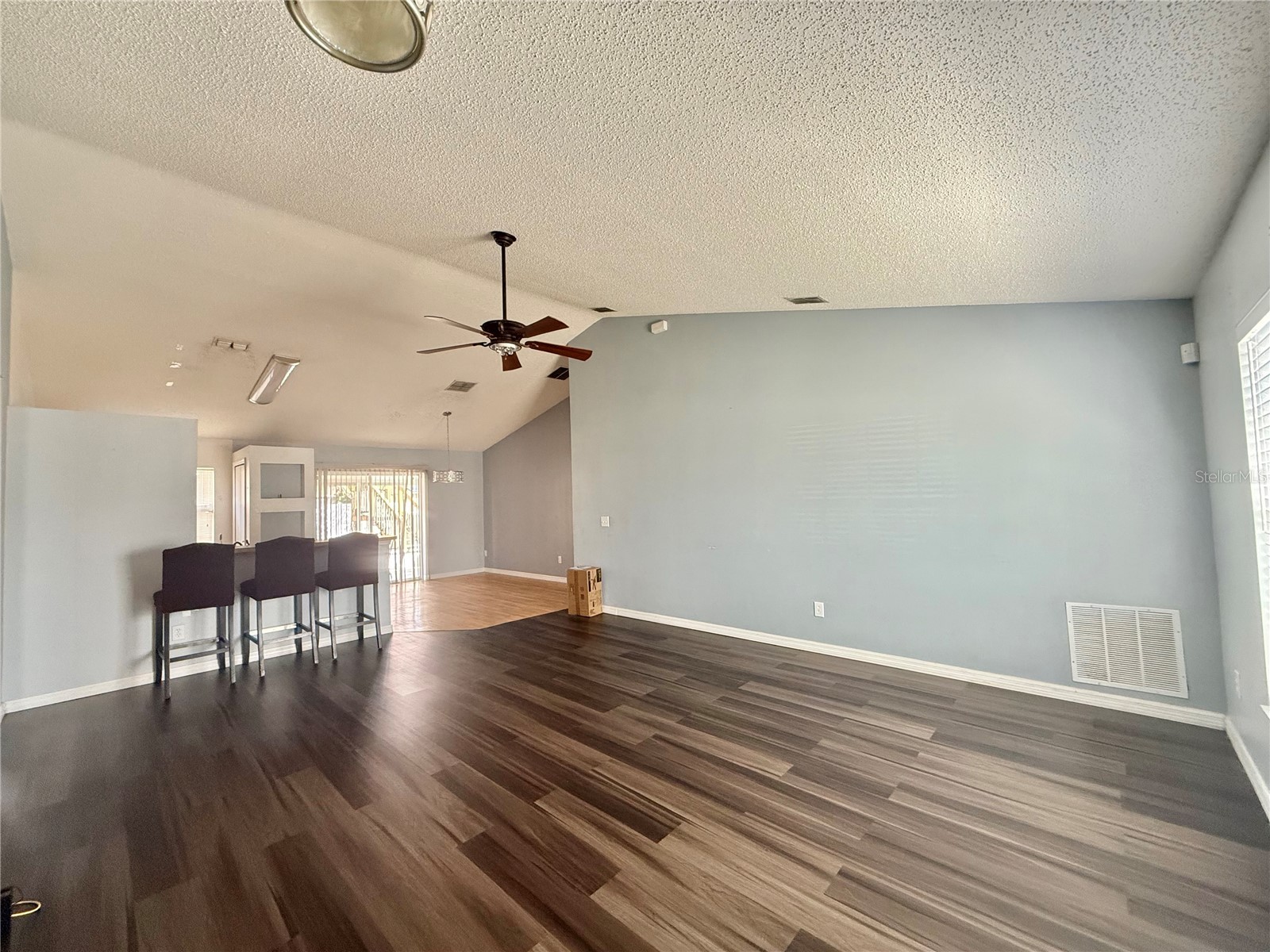 1905 Myakka Court Kissimmee FL 34759 O6390852 image2