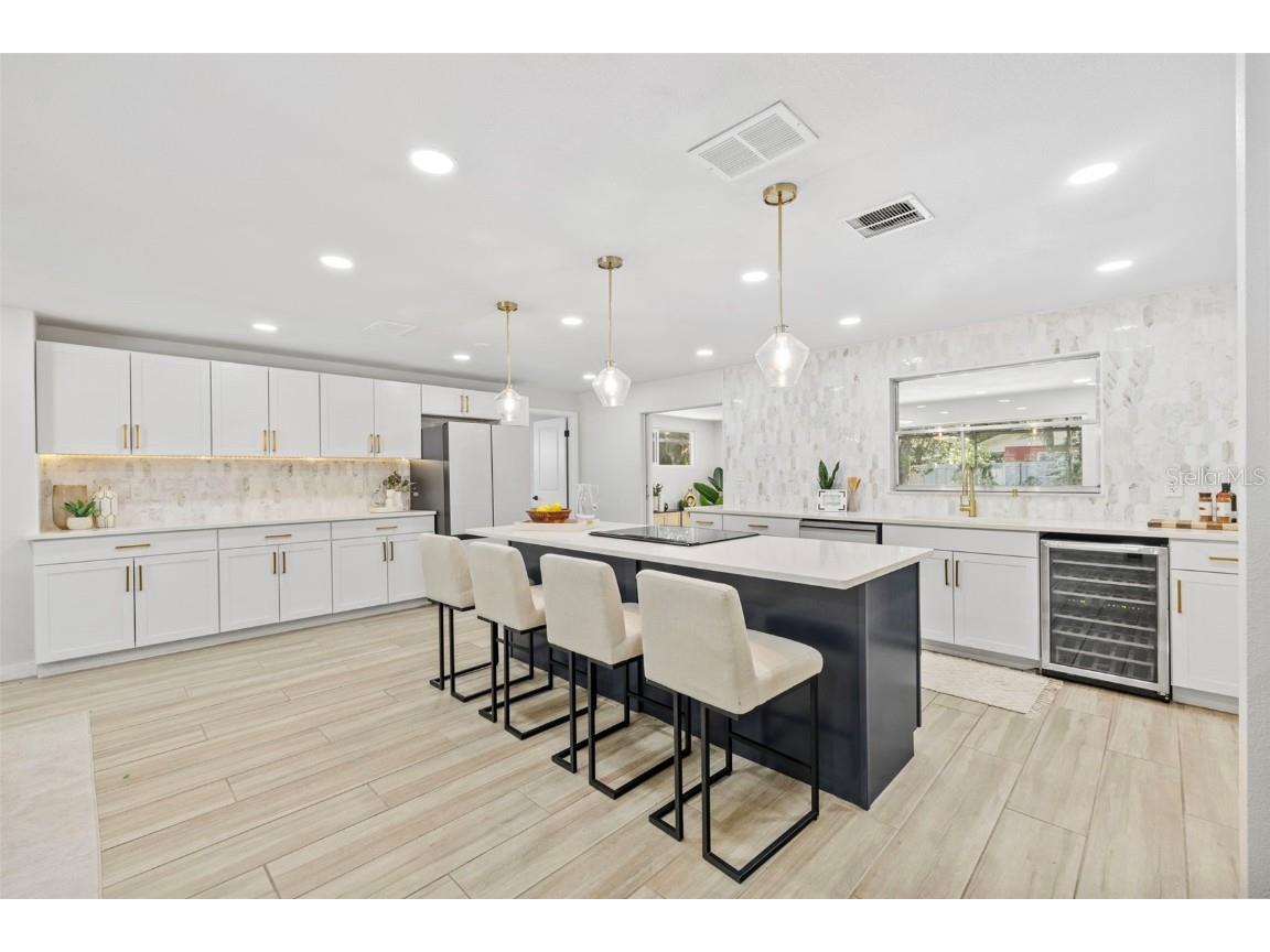 1905 Oro Court Clearwater FL 33764 TB8373286 image10