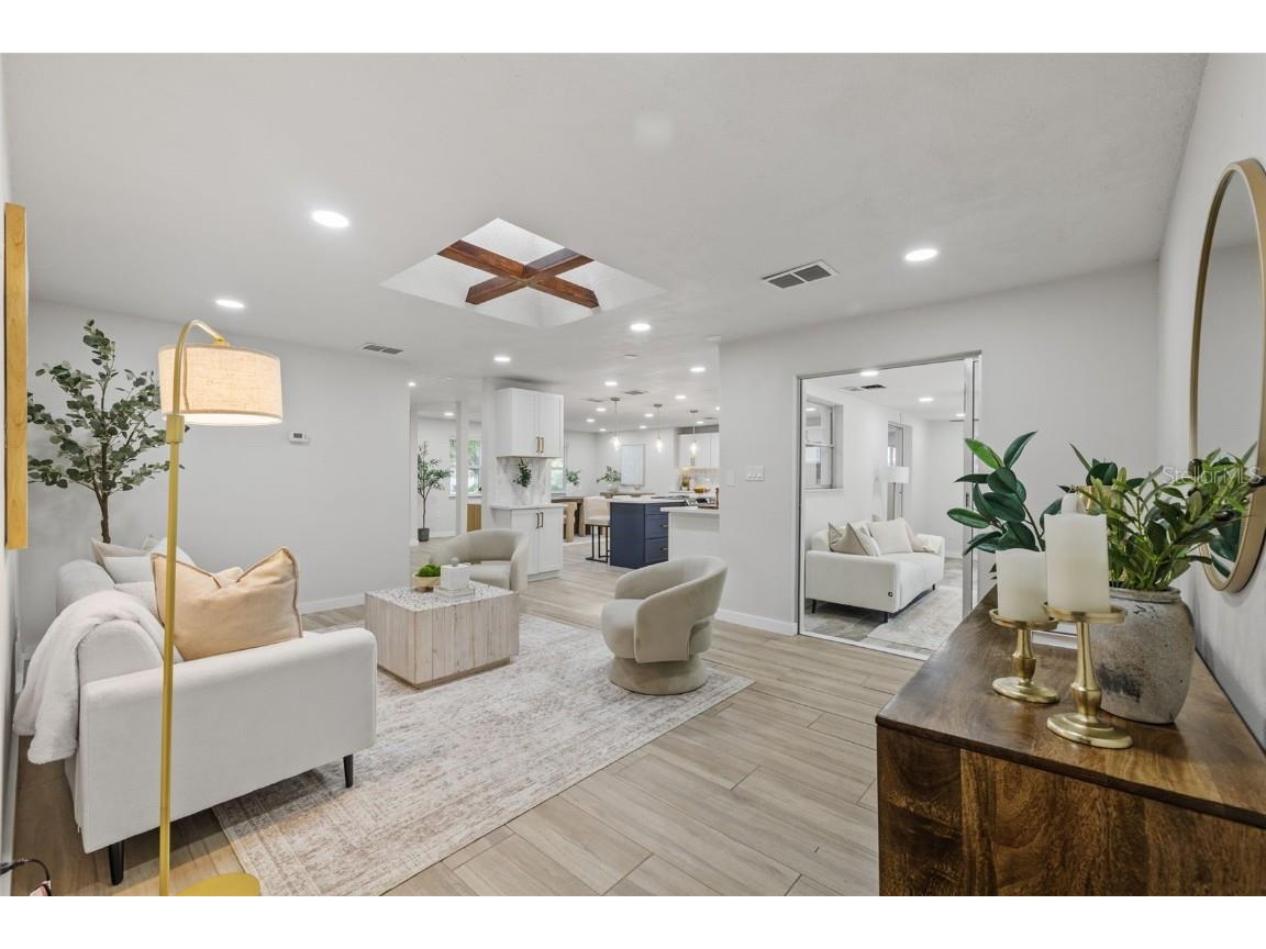 1905 Oro Court Clearwater FL 33764 TB8373286 image21