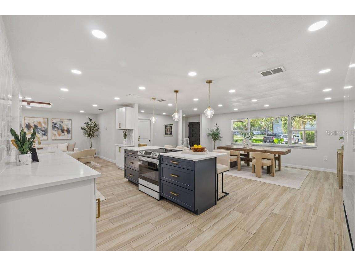 1905 Oro Court Clearwater FL 33764 TB8373286 image9