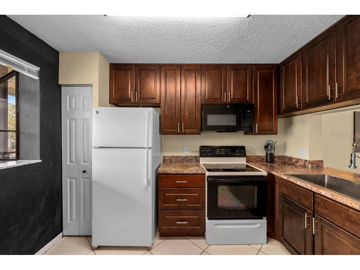 1905 Oyster Catcher Lane #924 Clearwater FL 33762 TB8388477 image4