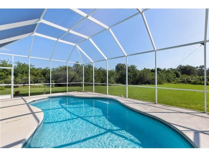 1905 Palm View Road Sarasota FL 34240 A4665440 image19