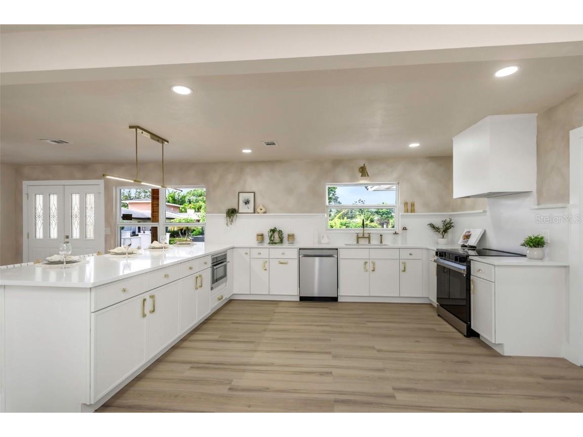 1905 Pinetree Lane Largo FL 33770 W7880661 image17