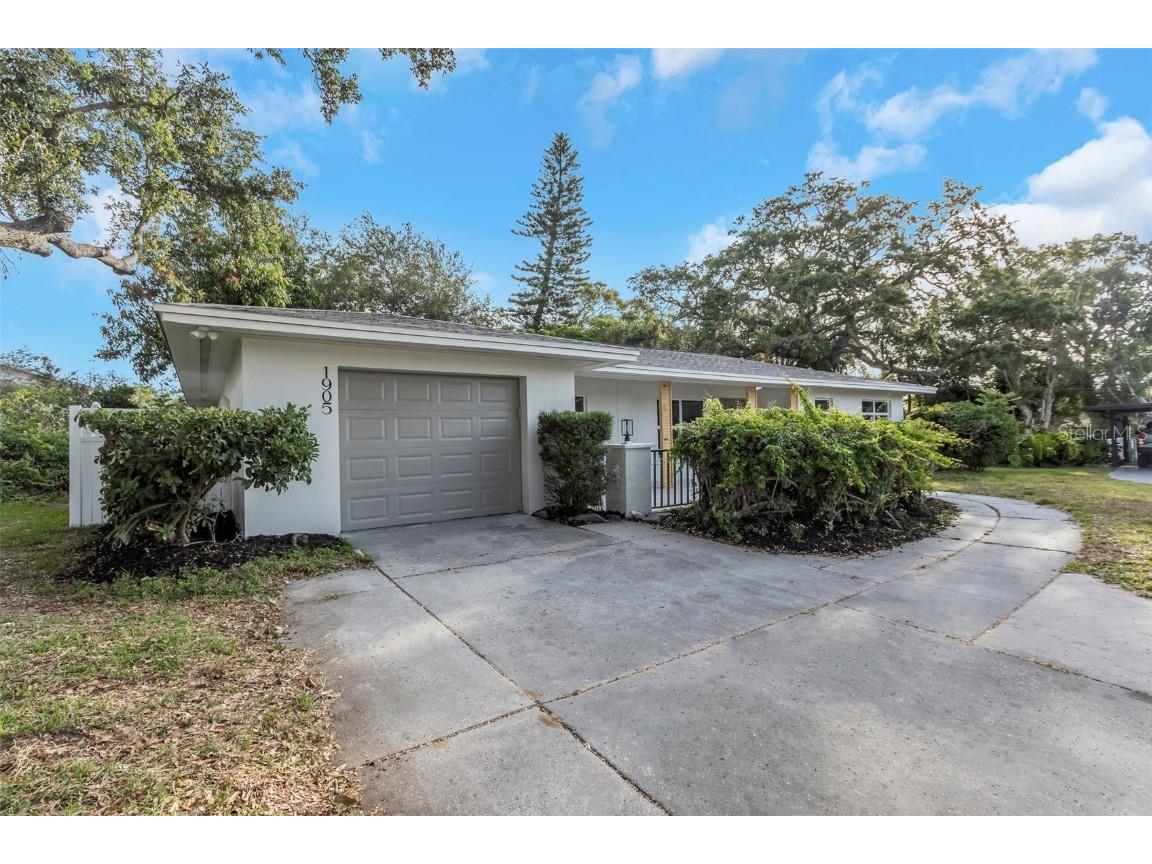 1905 Pinetree Lane Largo FL 33770 W7880661 image5