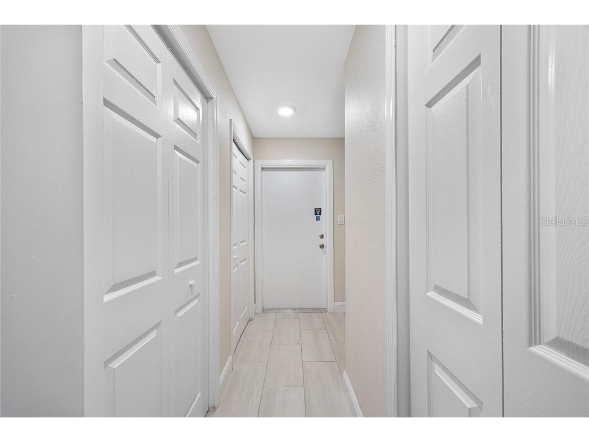 1905 S West Shore Boulevard Tampa FL 33629 TB8444682 image25