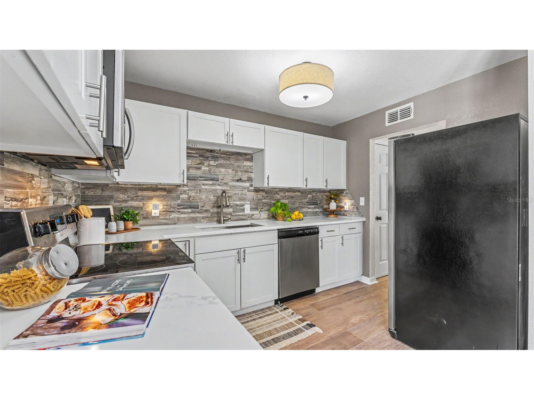 1905 Suzanne Lane Lakeland FL 33813 L4963133 image9