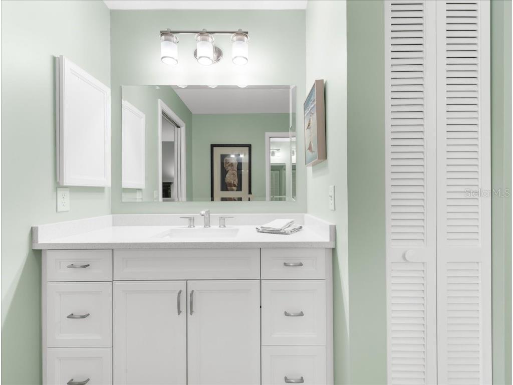 1905 Tradewinds Circle Venice FL 34293 N6140982 image14