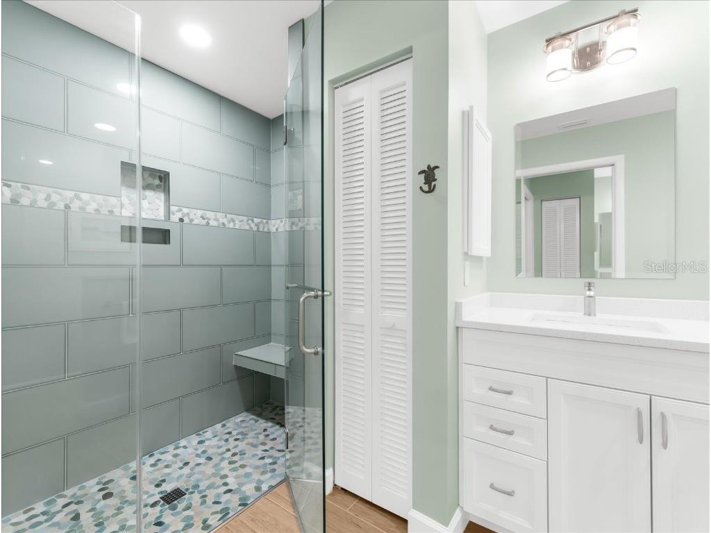 1905 Tradewinds Circle Venice FL 34293 N6140982 image17