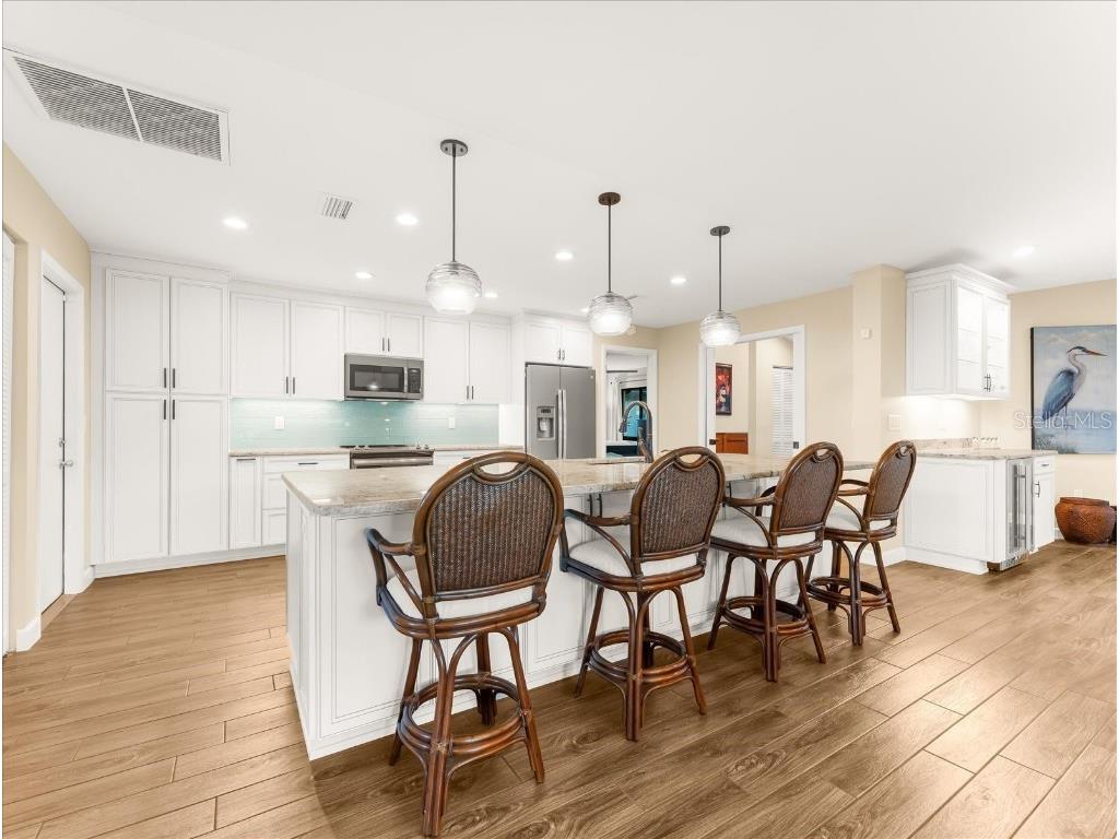 1905 Tradewinds Circle Venice FL 34293 N6140982 image3