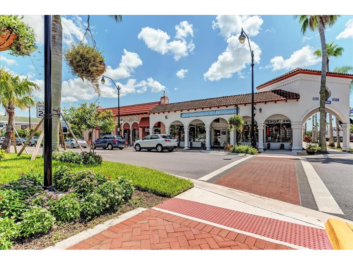 1905 Tradewinds Circle Venice FL 34293 N6140982 image49