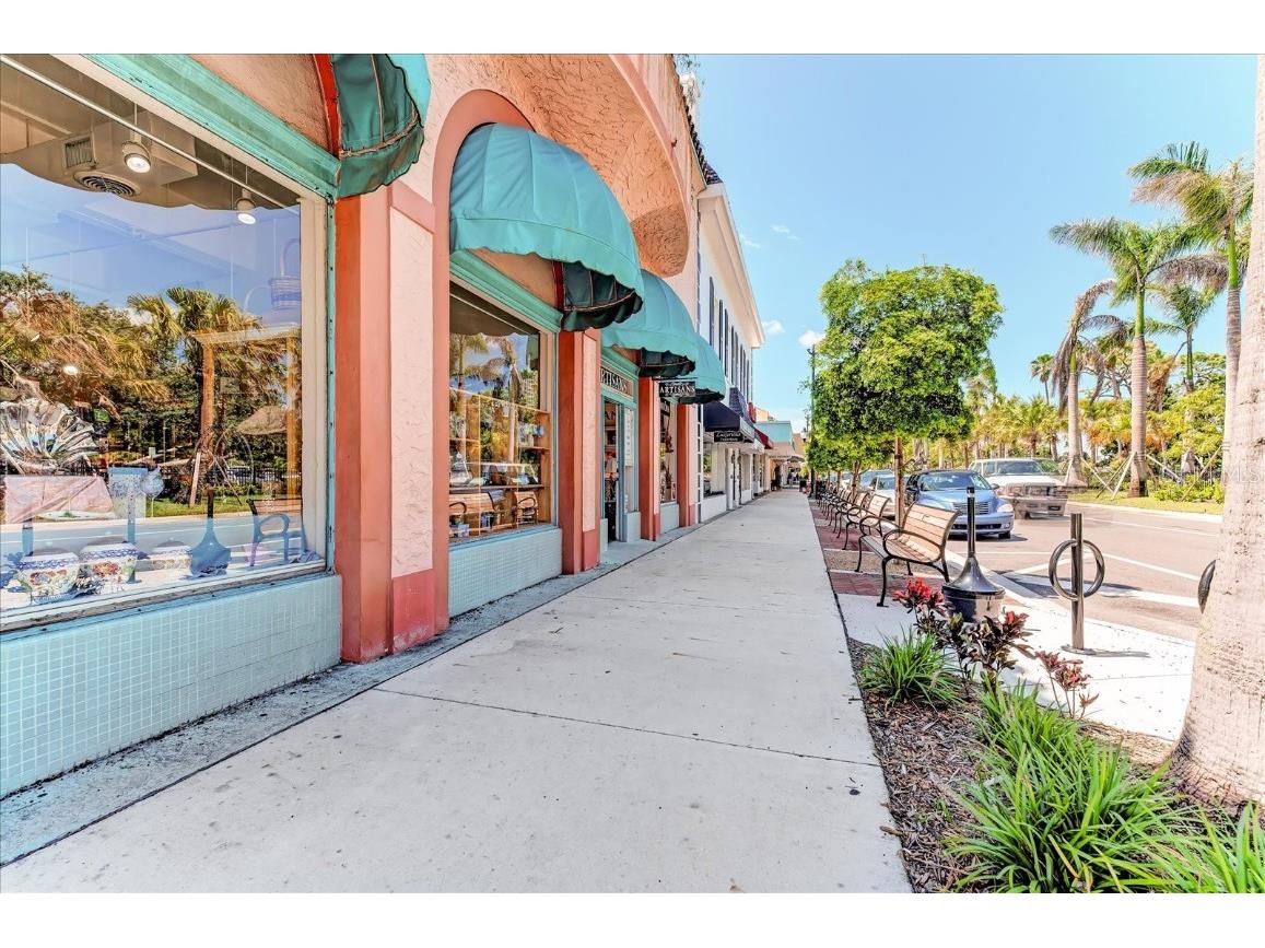 1905 Tradewinds Circle Venice FL 34293 N6140982 image52