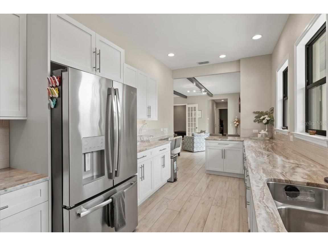 1905 Tulip Drive Sarasota FL 34239 A4537944 image17