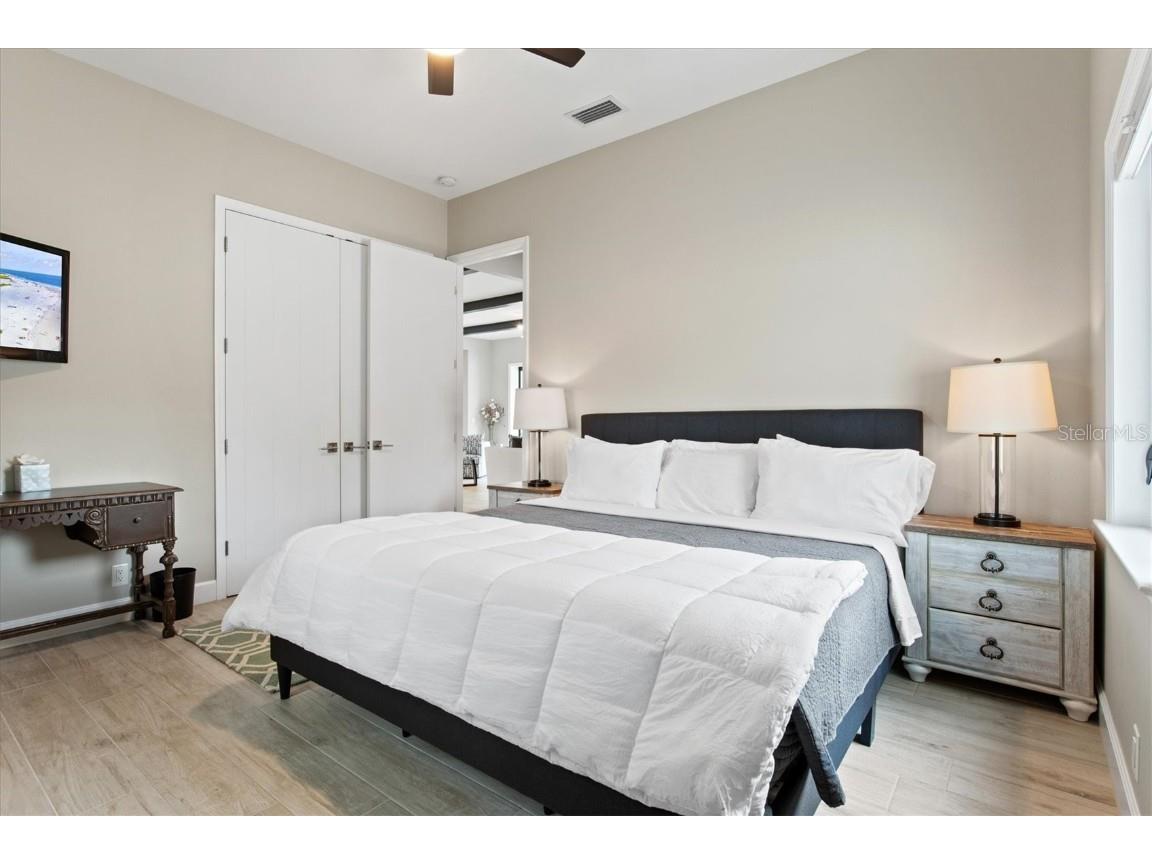 1905 Tulip Drive Sarasota FL 34239 A4537944 image31