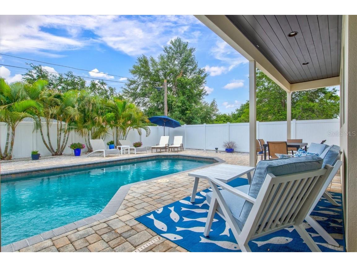 1905 Tulip Drive Sarasota FL 34239 A4537944 image36
