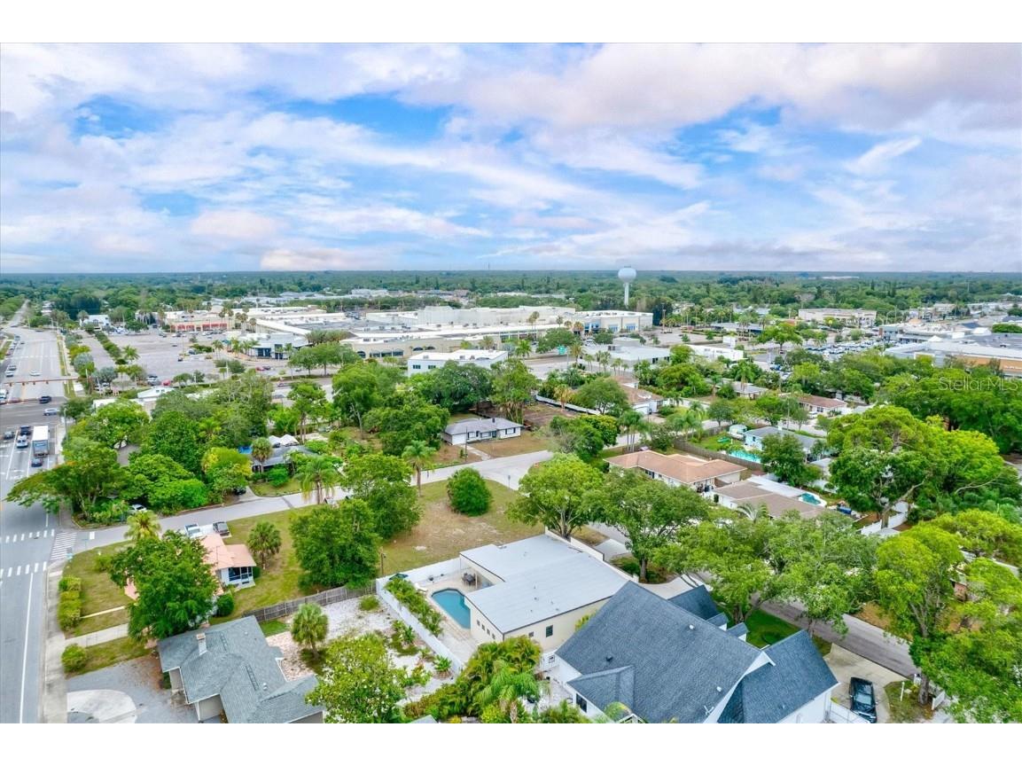 1905 Tulip Drive Sarasota FL 34239 A4537944 image51