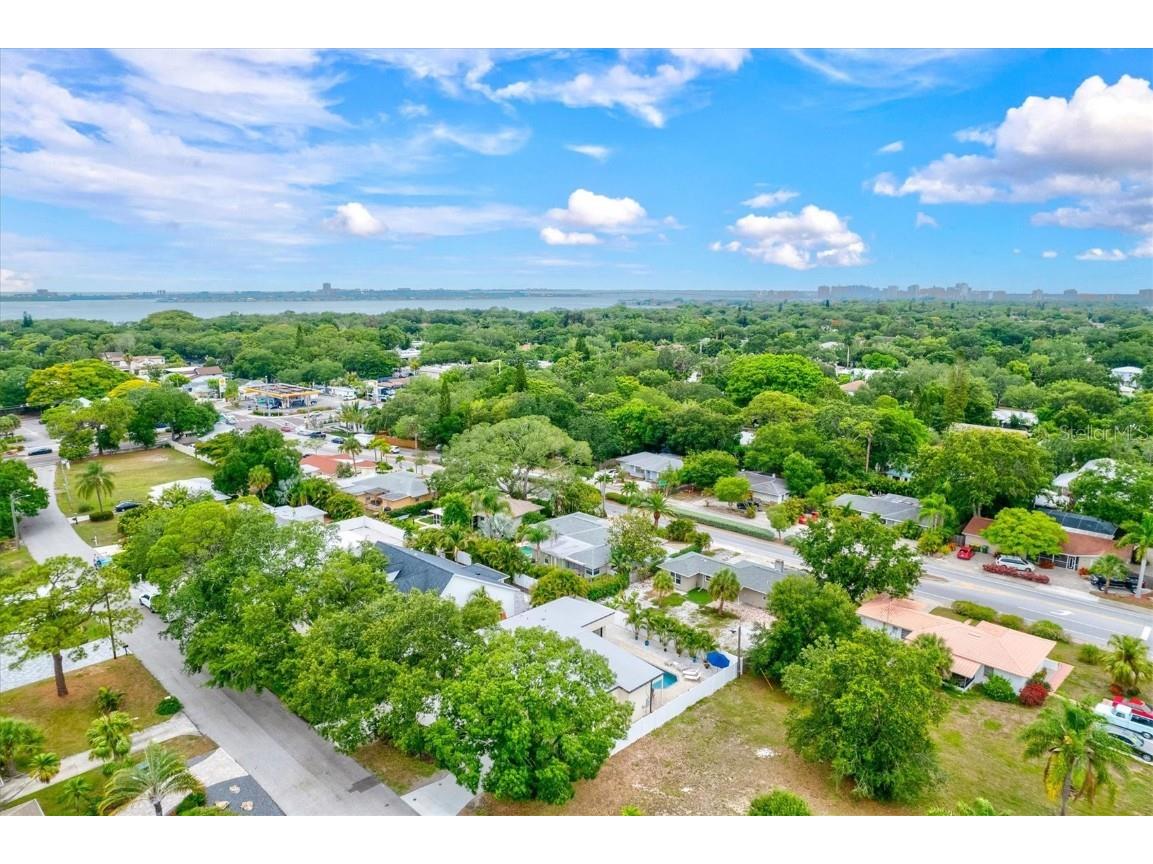 1905 Tulip Drive Sarasota FL 34239 A4537944 image52