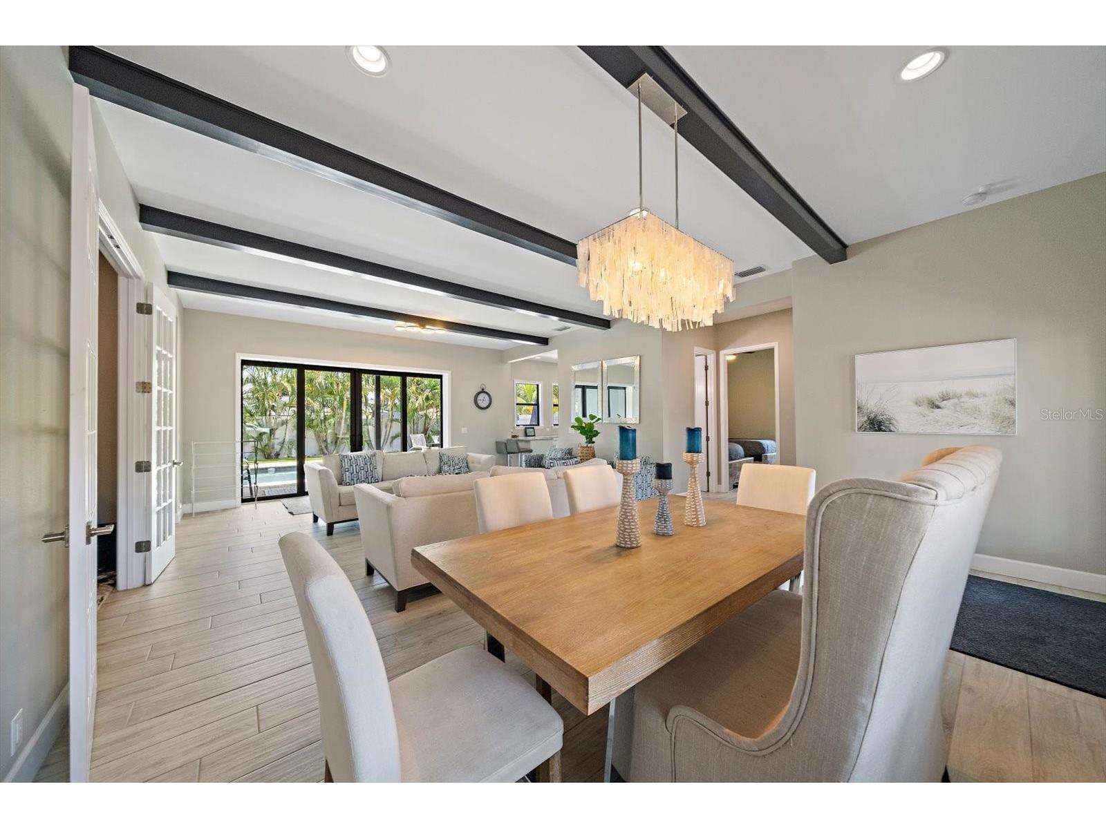 1905 Tulip Drive Sarasota FL 34239 A4696670 image13