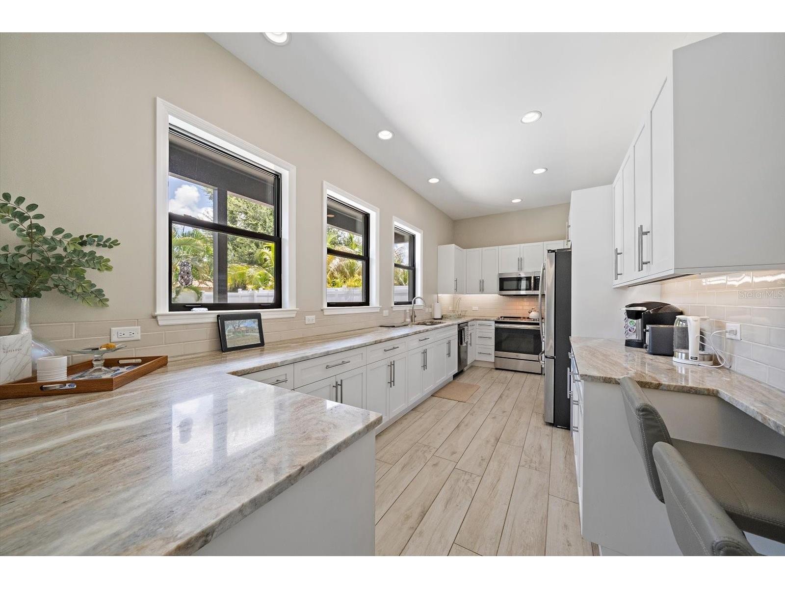 1905 Tulip Drive Sarasota FL 34239 A4696670 image16