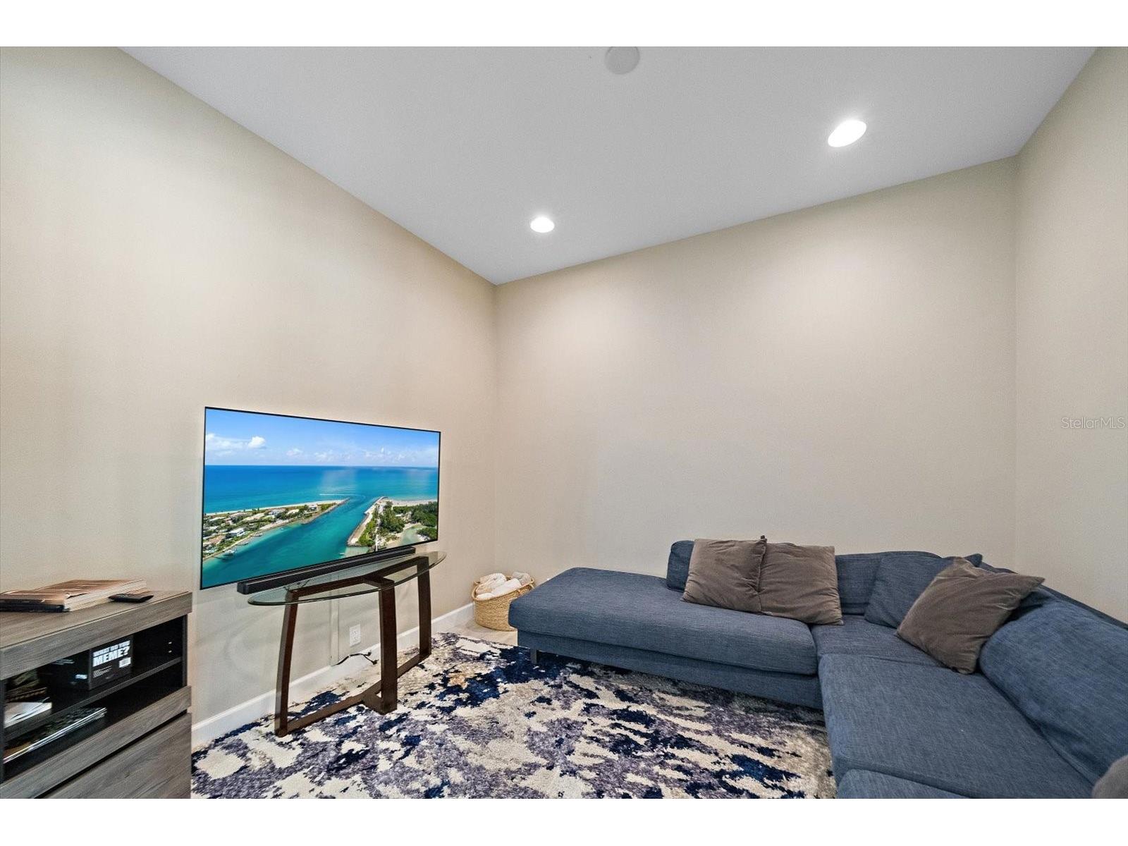 1905 Tulip Drive Sarasota FL 34239 A4696670 image24
