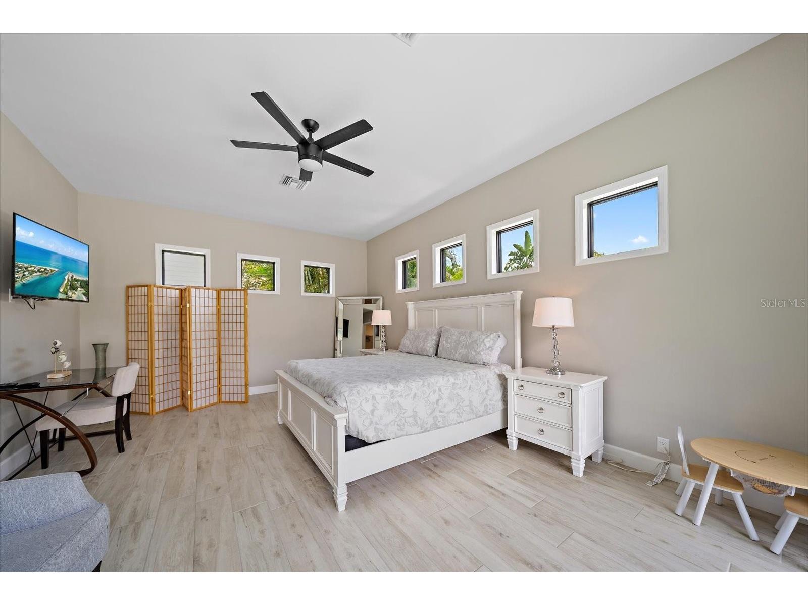 1905 Tulip Drive Sarasota FL 34239 A4696670 image27