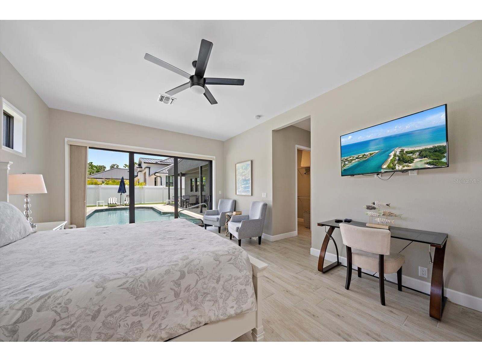 1905 Tulip Drive Sarasota FL 34239 A4696670 image29
