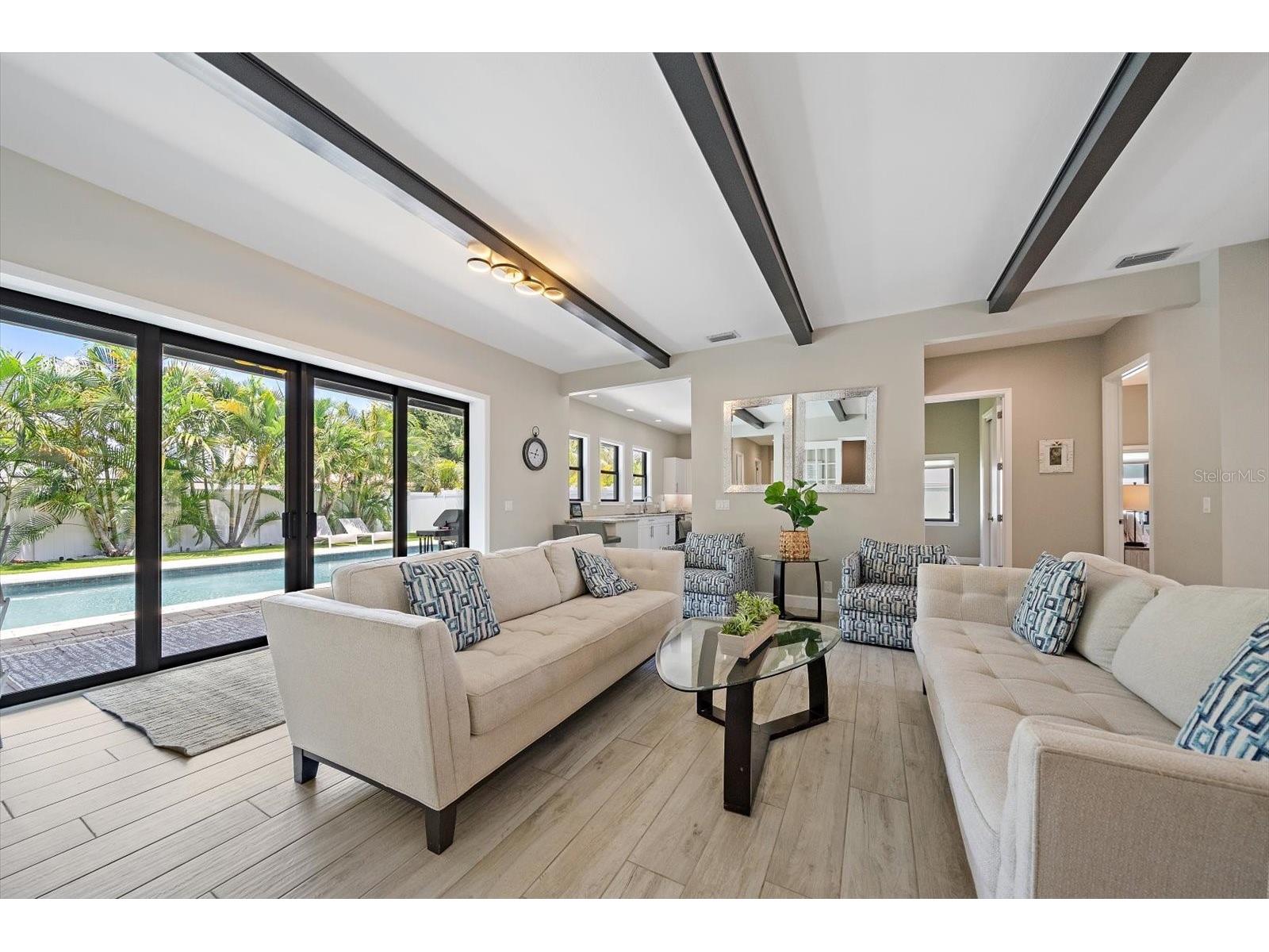 1905 Tulip Drive Sarasota FL 34239 A4696670 image6