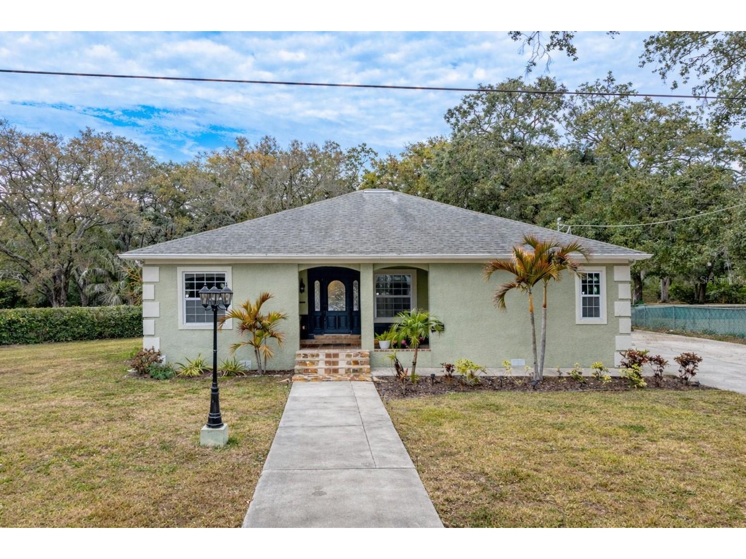 1905 W Burke Street Tampa FL 33604 TB8476999 image1