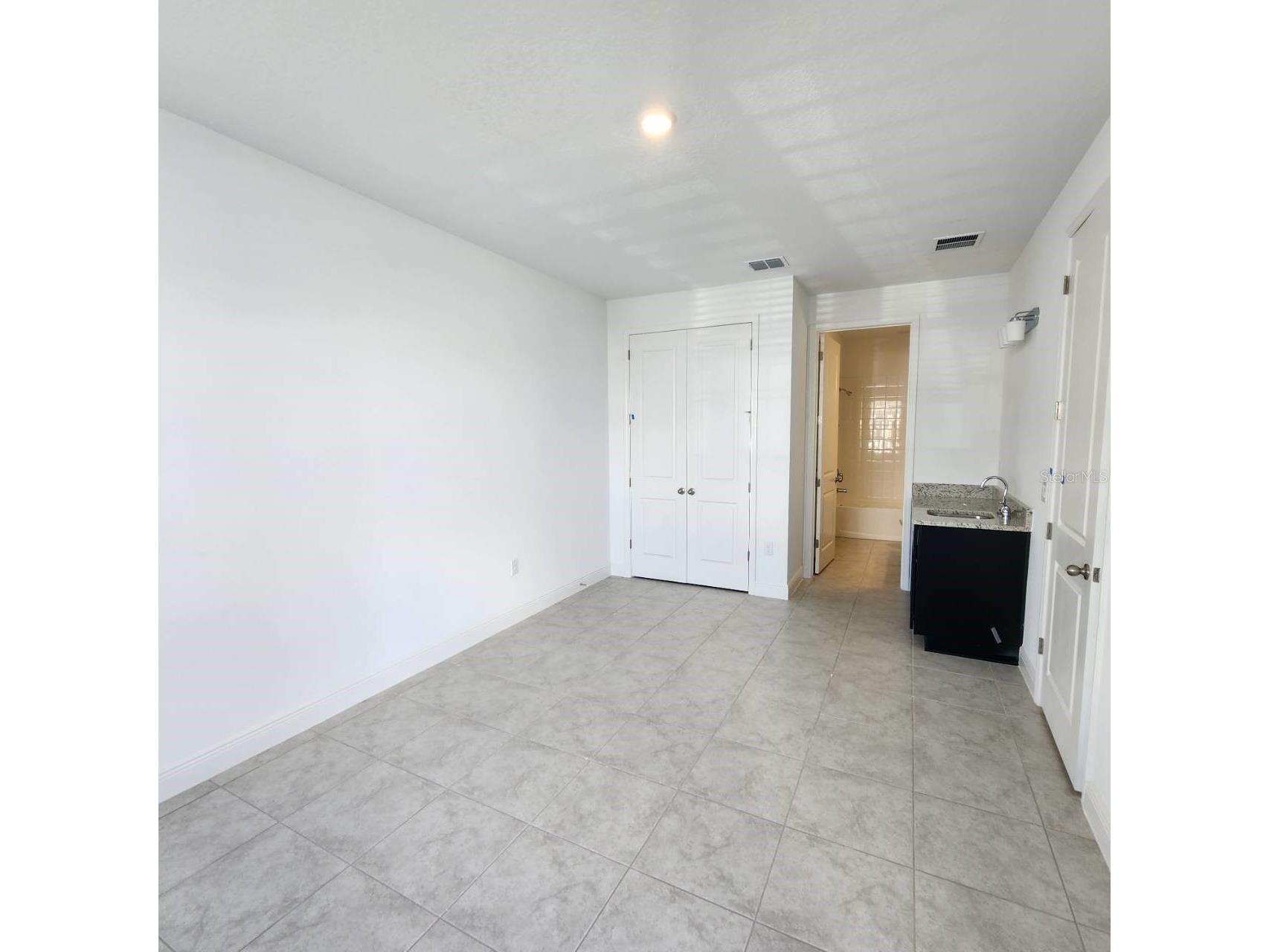 19050 Blueleaf Street Orlando FL 32827 O6418333 image12