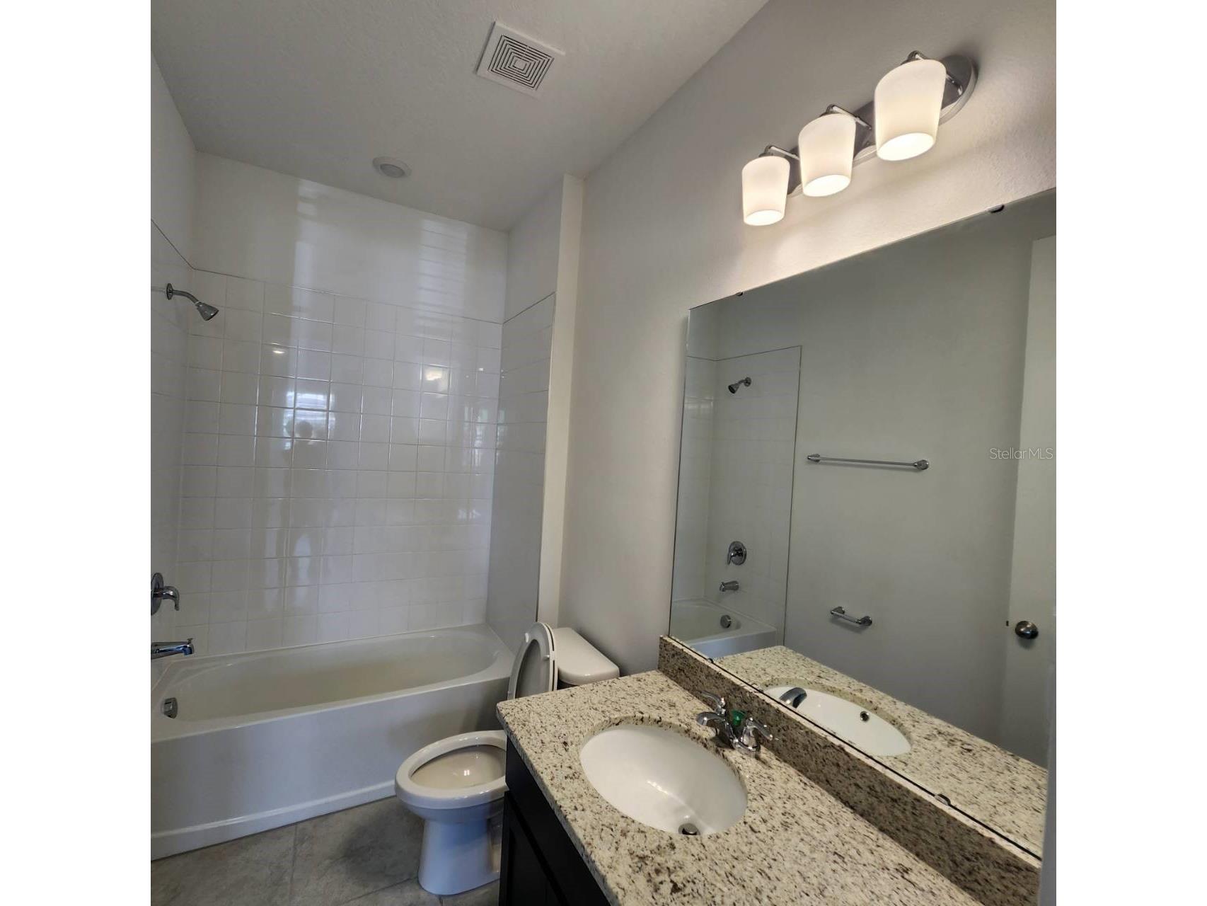 19050 Blueleaf Street Orlando FL 32827 O6418333 image13