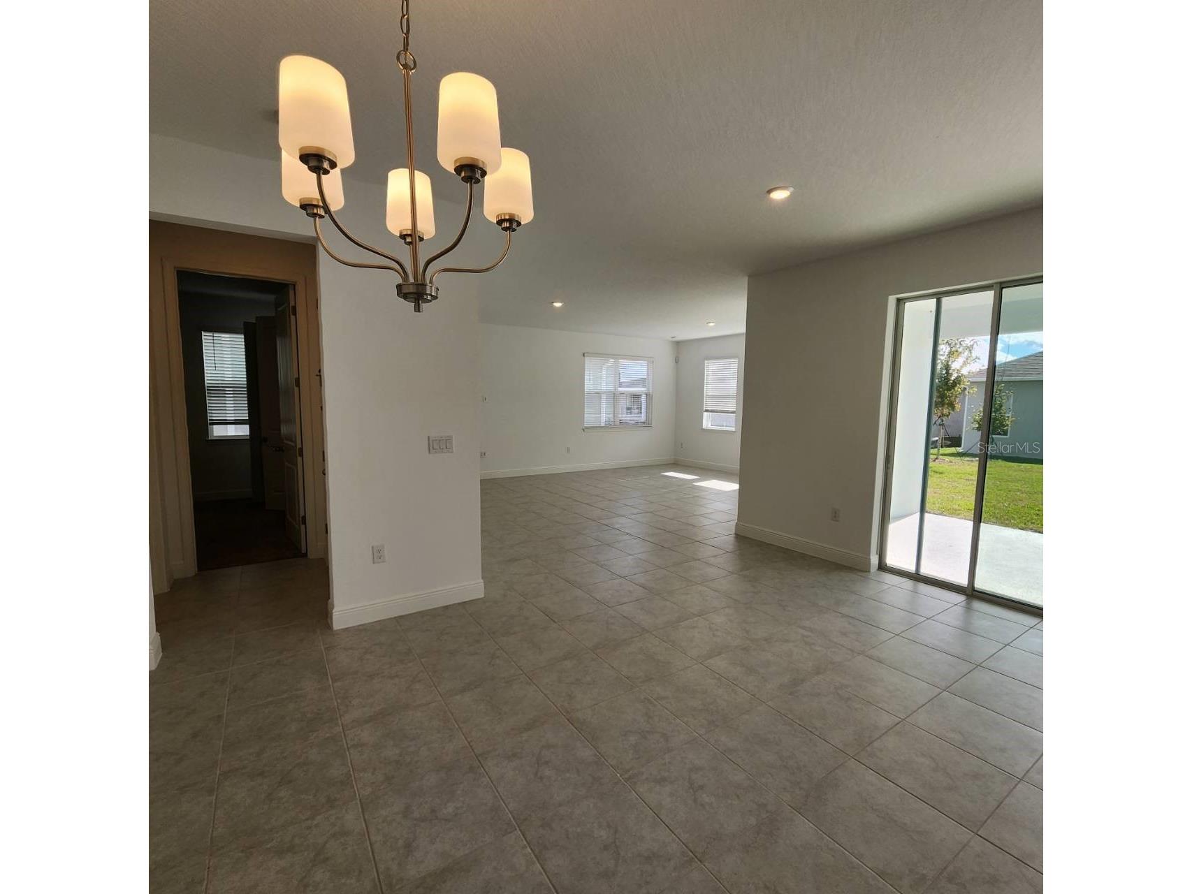 19050 Blueleaf Street Orlando FL 32827 O6418333 image2