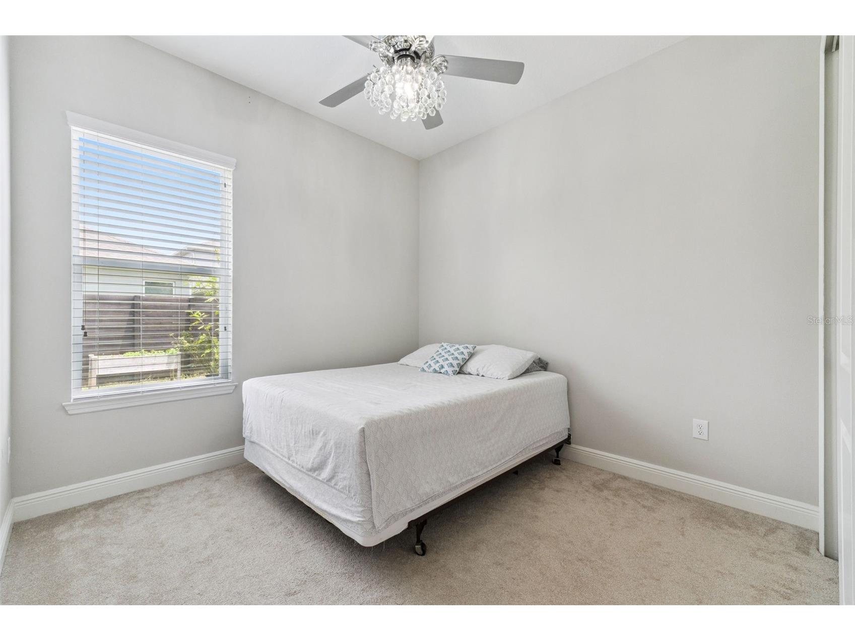19053 Blueleaf Street Orlando FL 32827 O6420749 image42