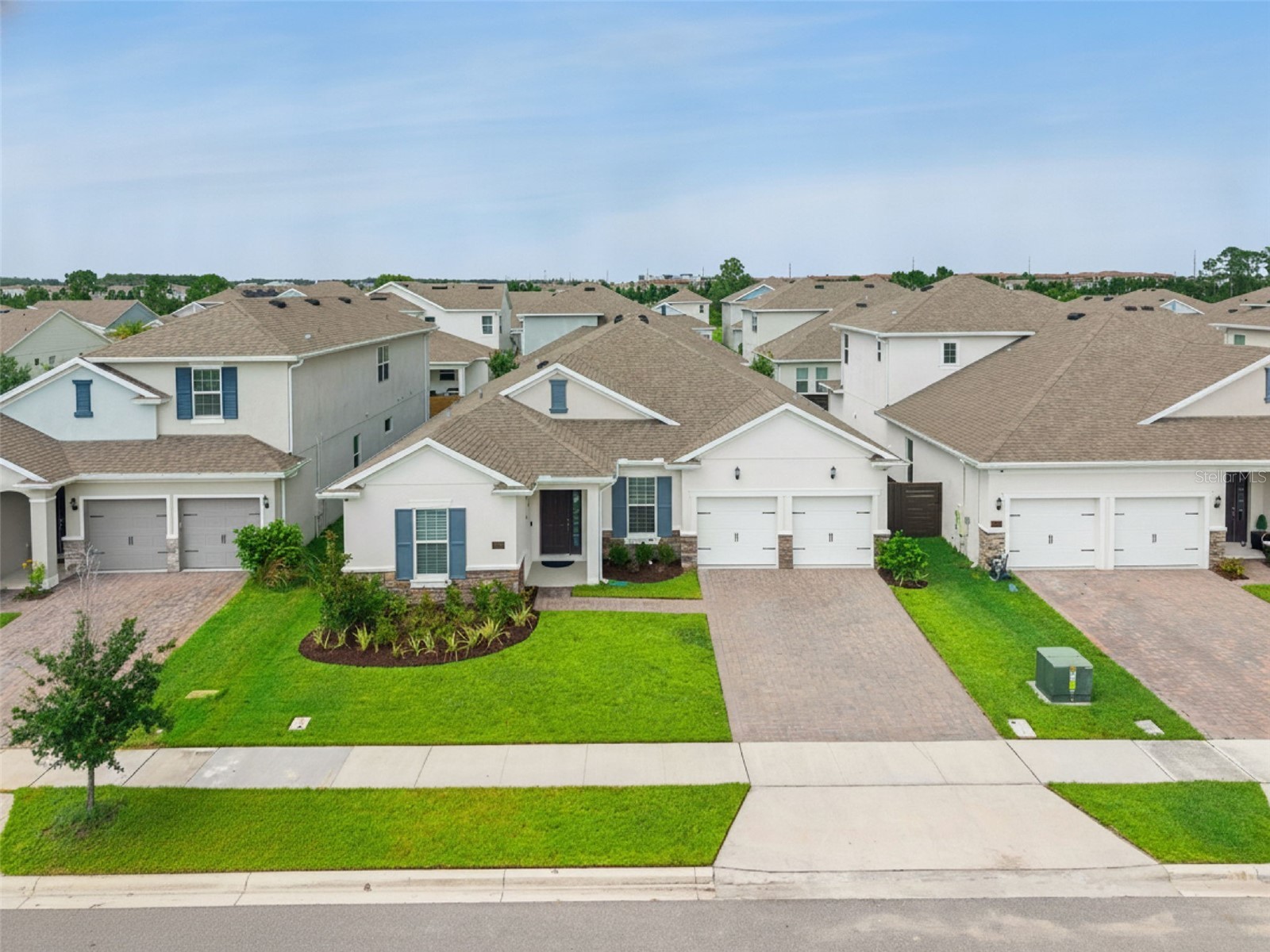 19053 Blueleaf Street Orlando FL 32827 O6420749 image5