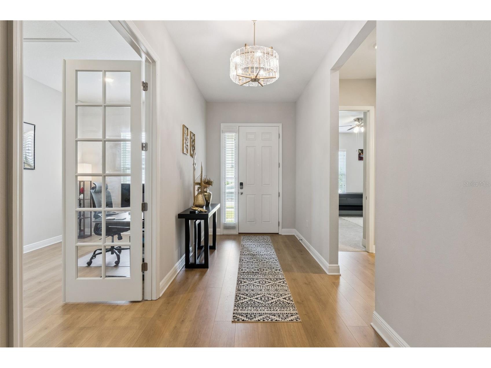 19053 Blueleaf Street Orlando FL 32827 O6420749 image8