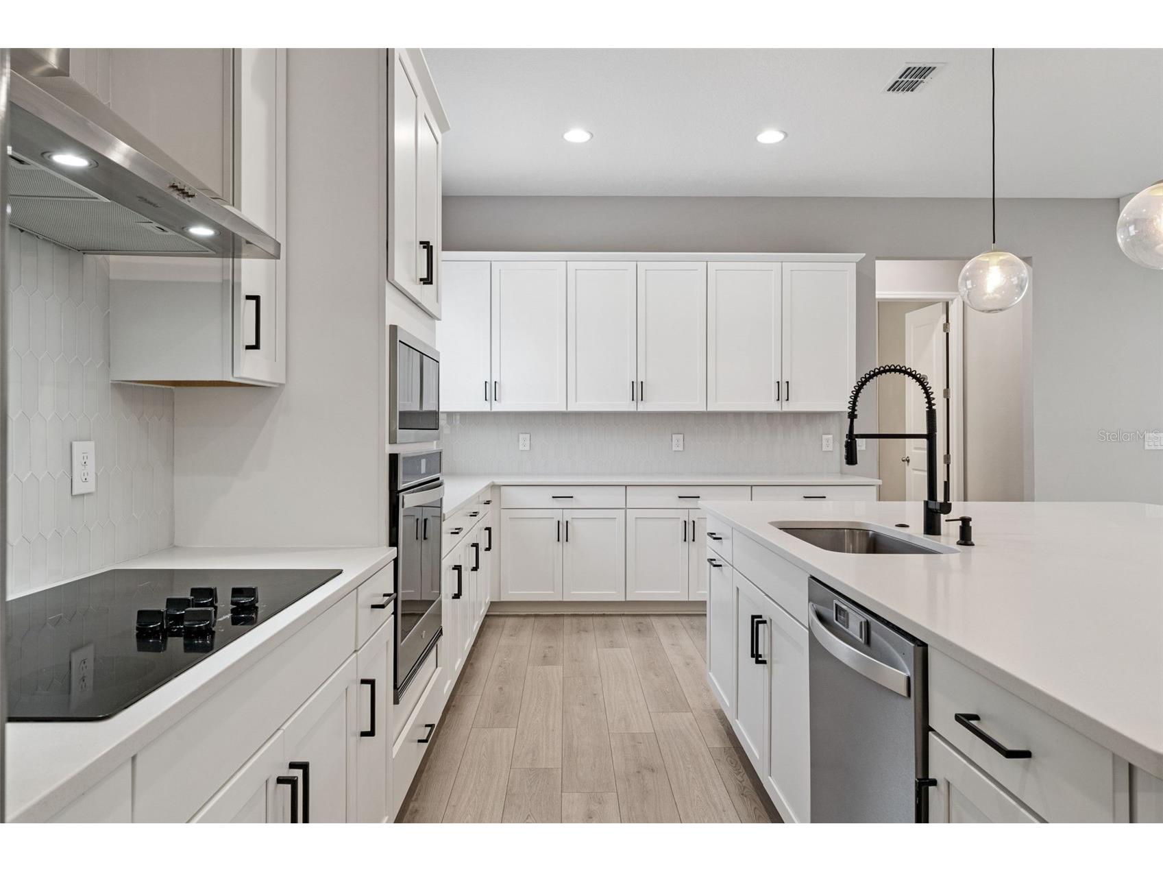 19058 Planetree Street Orlando FL 32827 O6371996 image16