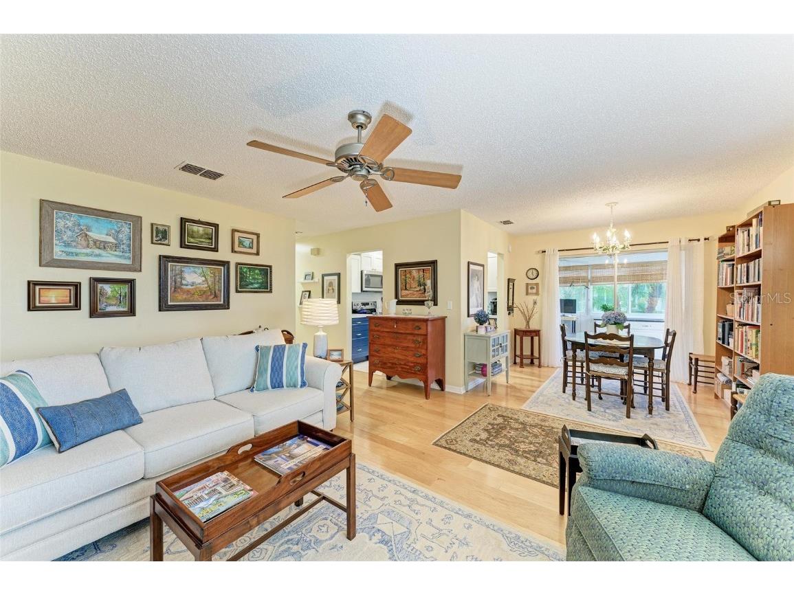 1906 Canterbury Lane #16 Sun City Center FL 33573 A4654200 image11