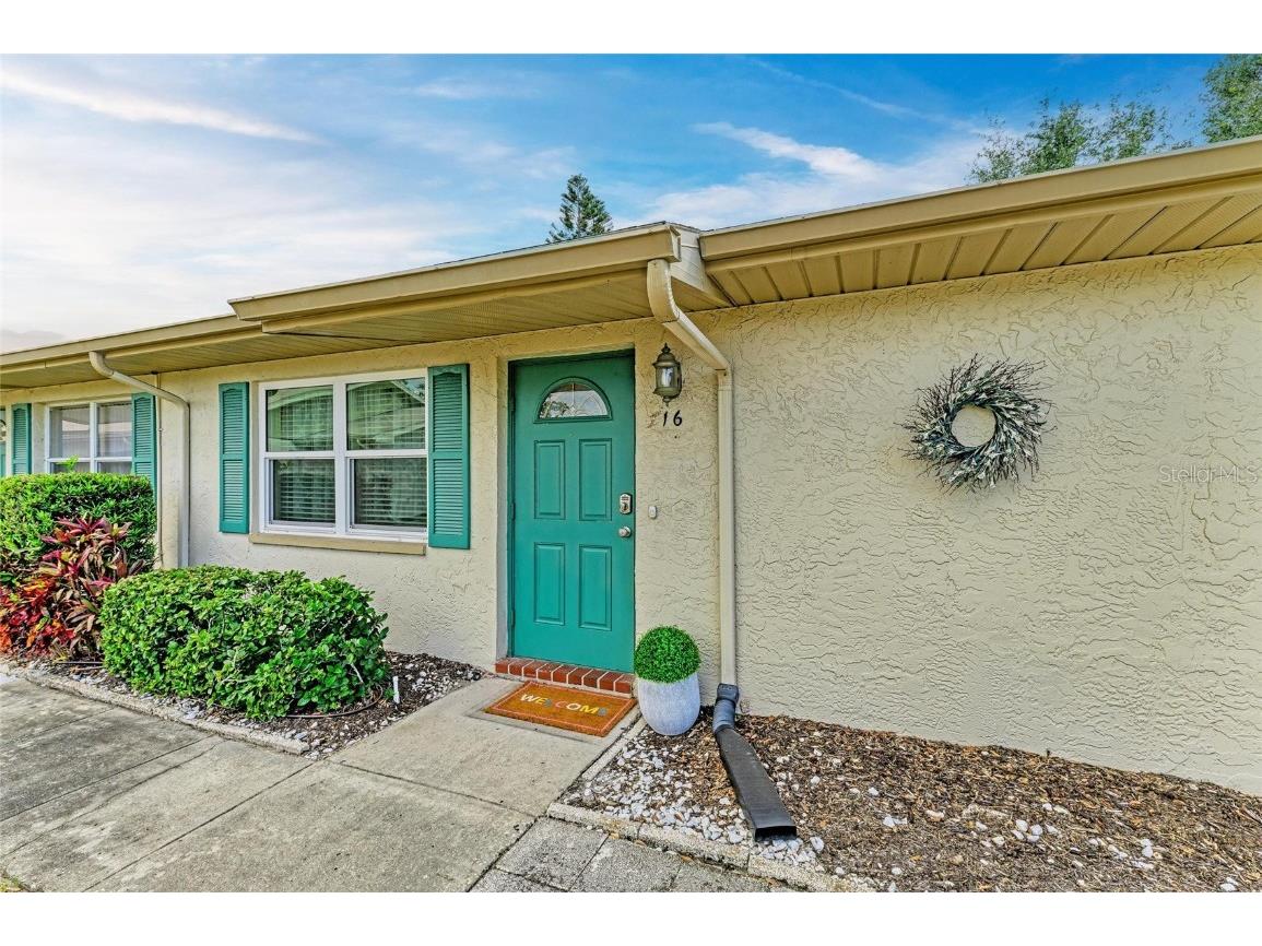 1906 Canterbury Lane #16 Sun City Center FL 33573 A4654200 image34