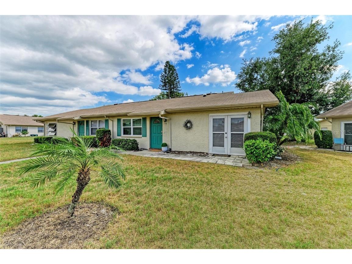 1906 Canterbury Lane #16 Sun City Center FL 33573 A4654200 image35