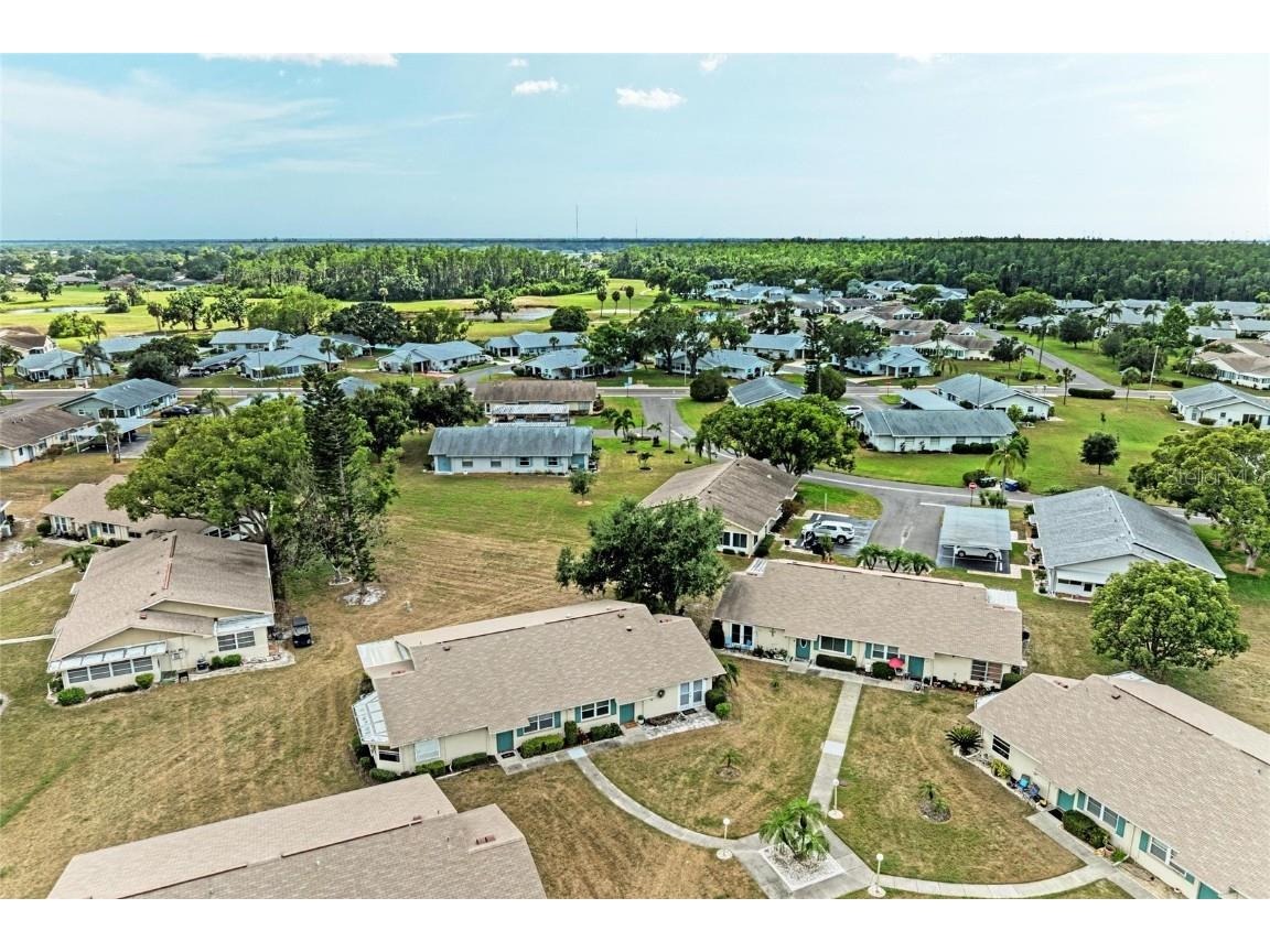 1906 Canterbury Lane #16 Sun City Center FL 33573 A4654200 image40