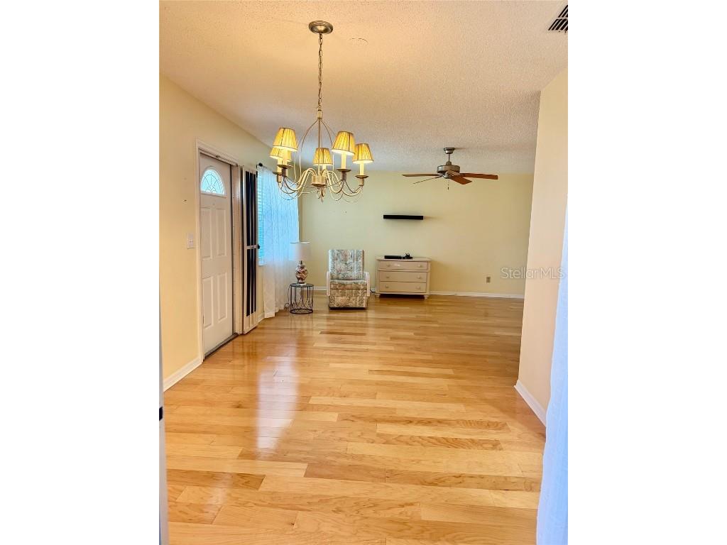 1906 Canterbury Lane #16 Sun City Center FL 33573 A4654200 image6