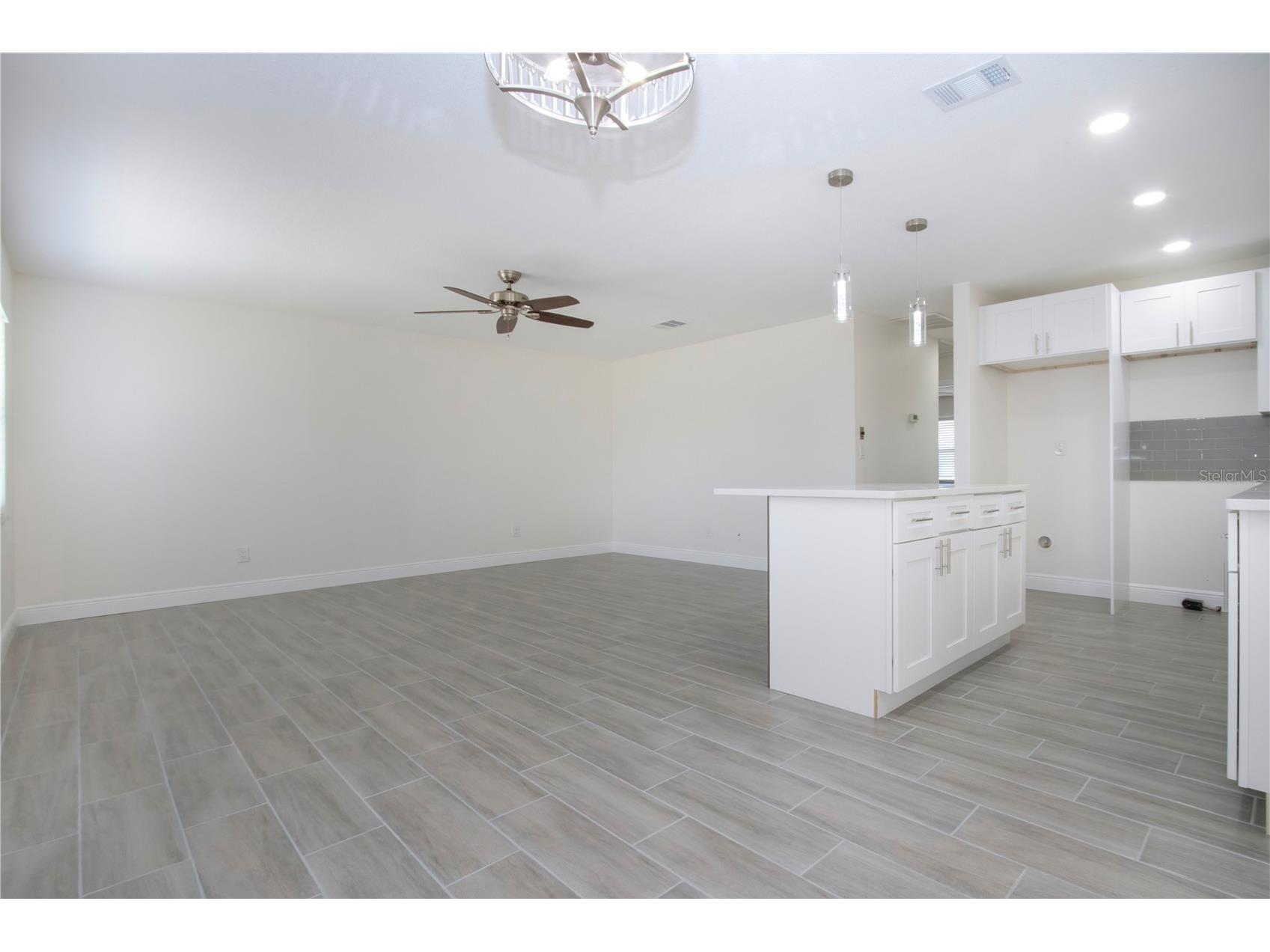 1906 Canterbury Lane #20 Sun City Center FL 33573 TB8394533 image13