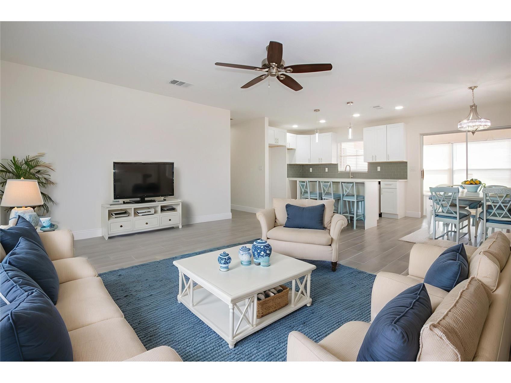 1906 Canterbury Lane #20 Sun City Center FL 33573 TB8394533 image6