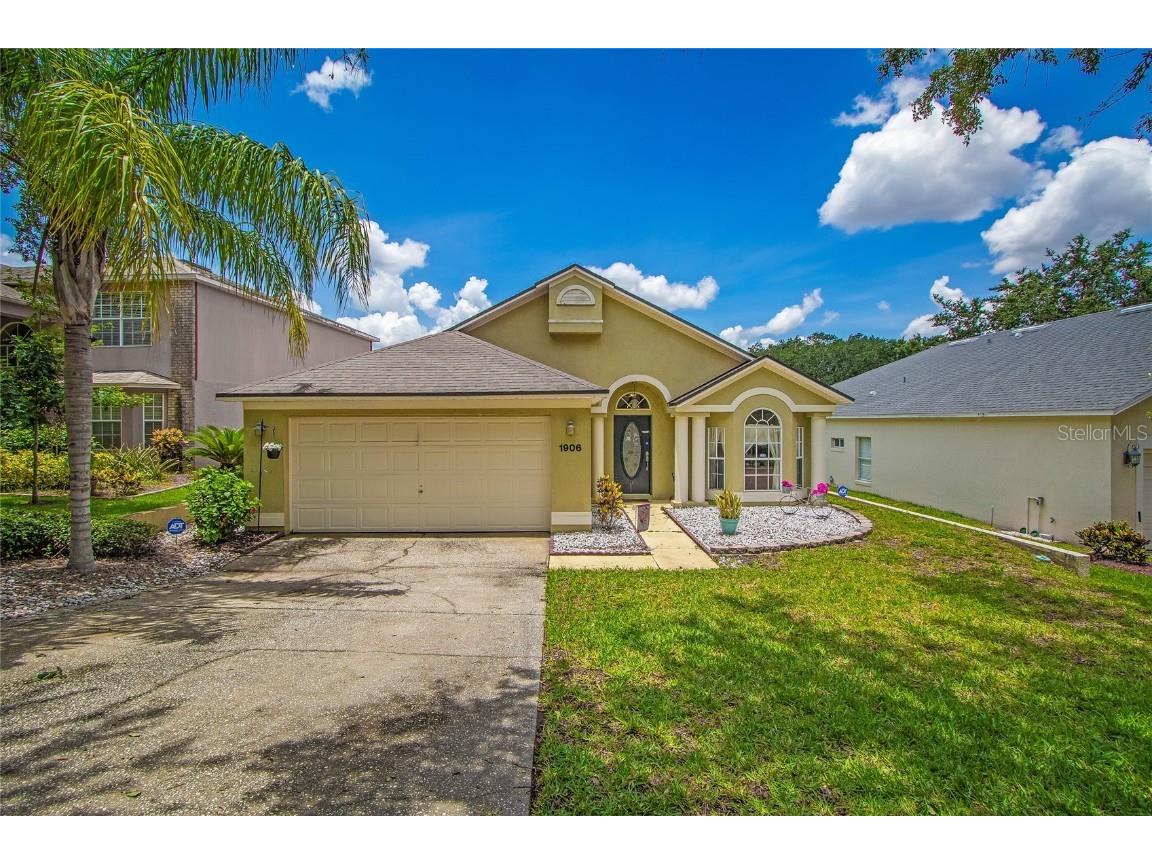1906 Chathamoor Drive Orlando FL 32835 G5098288 image2