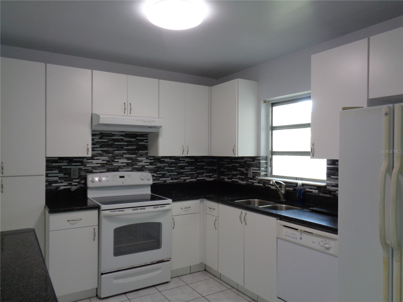 1906 Dudley Place Sarasota FL 34235 A4689017 image14