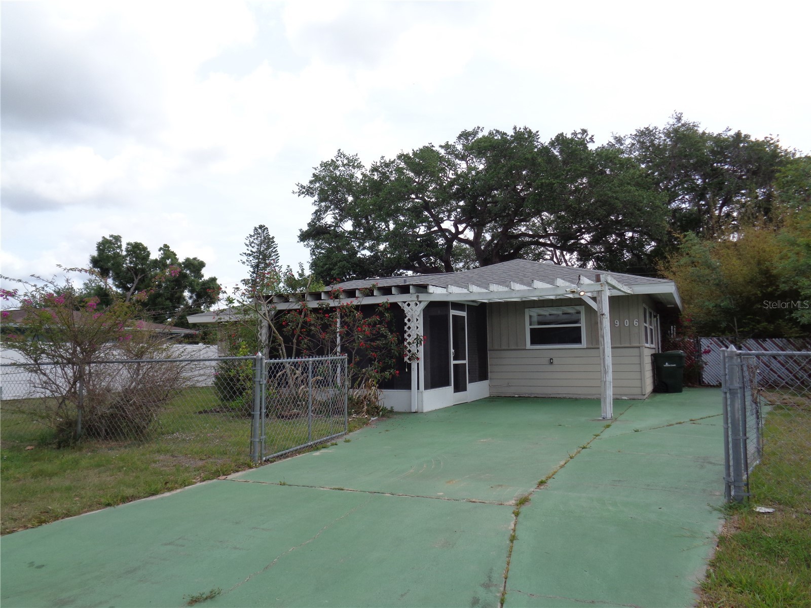 1906 Dudley Place Sarasota FL 34235 A4689017 image2