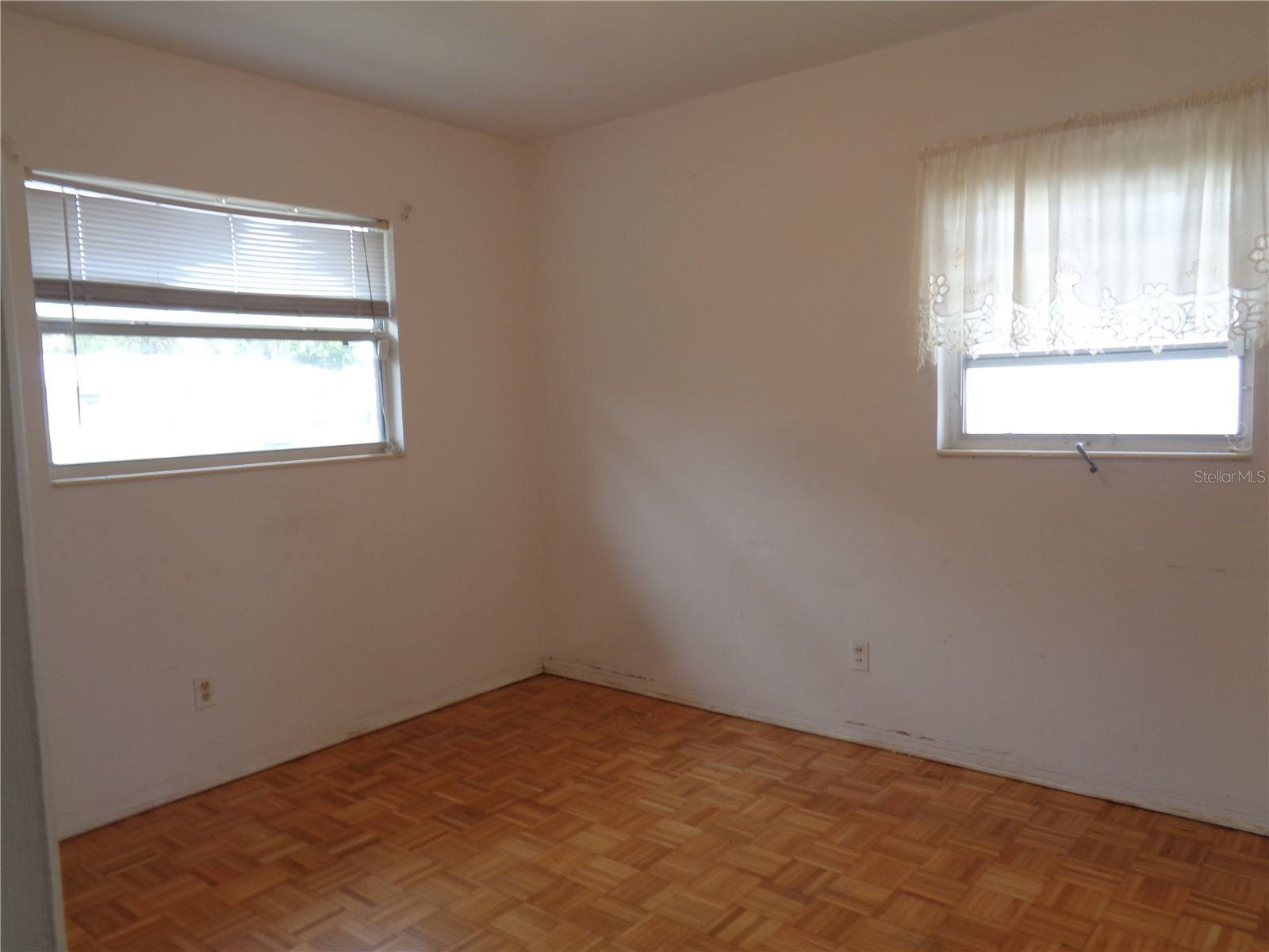 1906 Dudley Place Sarasota FL 34235 A4689017 image30