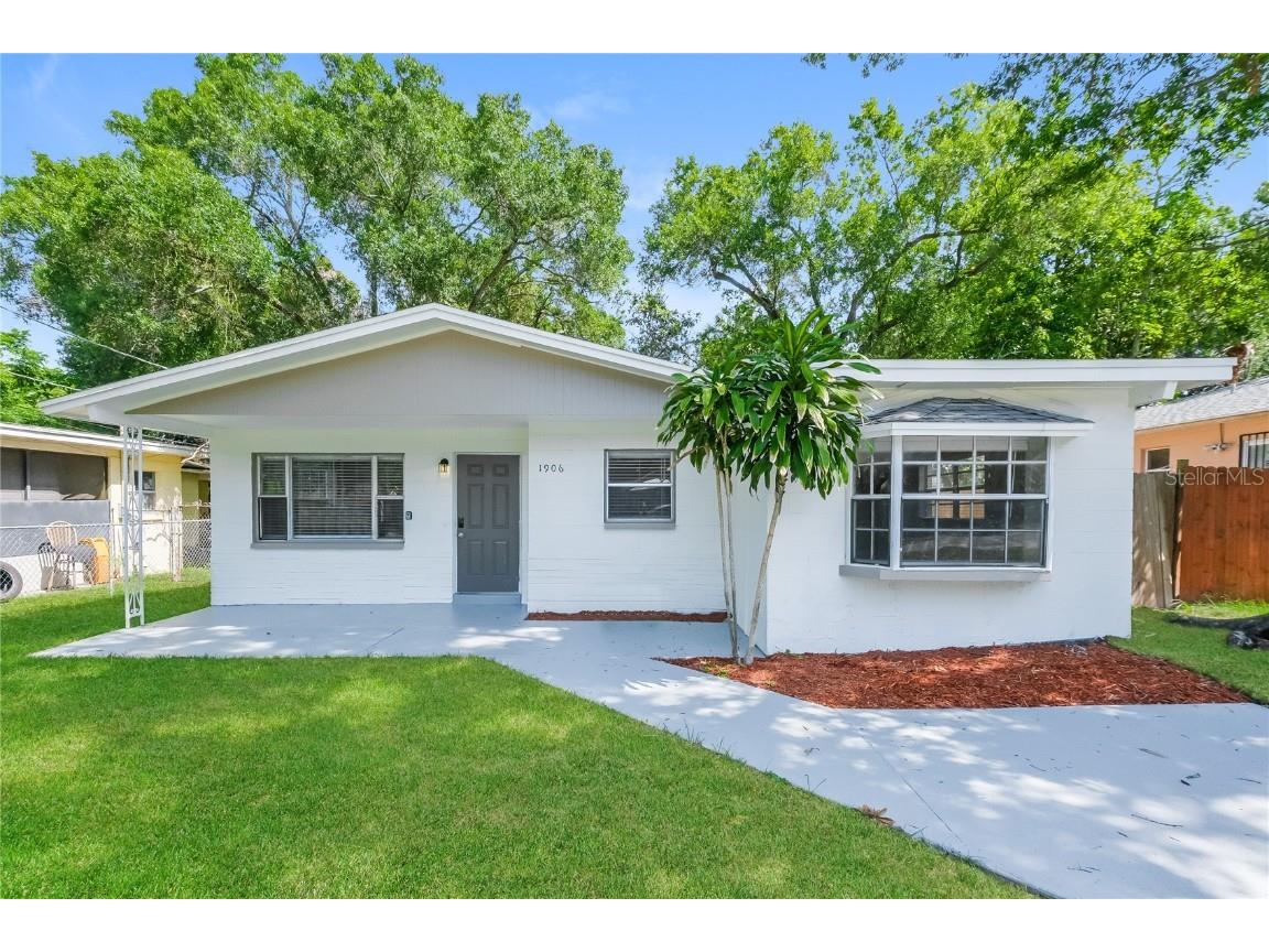 1906 E North Bay Street Tampa FL 33610 O6316496 image1